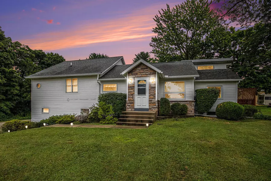 2559 S 3rd Street, Niles, MI 49120