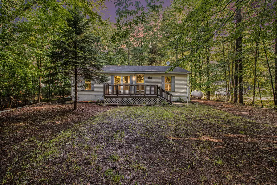 6454 W Beech Street, Ludington, MI 49431