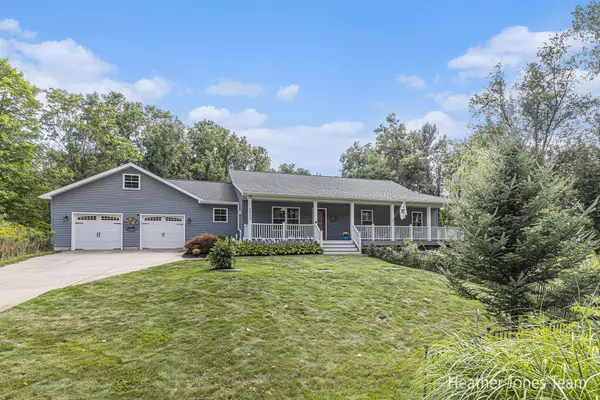 Greenville, MI 48838,12756 Overlook NE Drive