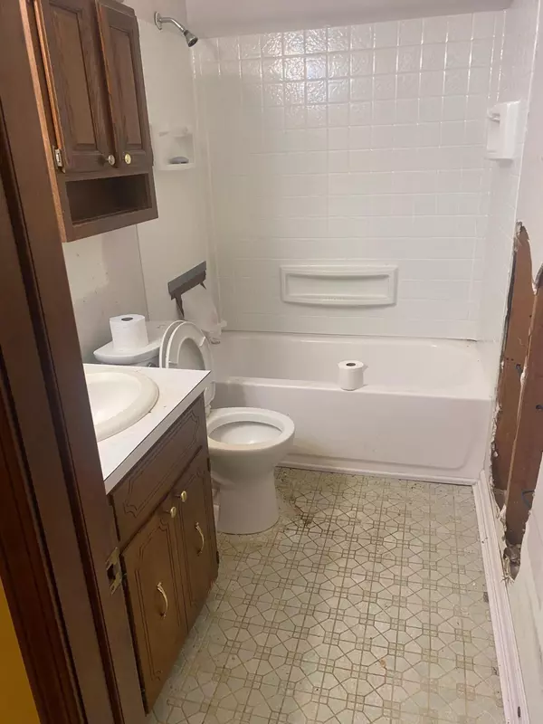 Wyoming, MI 49519,2193 SW Melvin