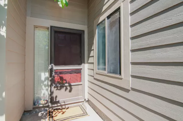 Ann Arbor, MI 48105,609 watersedge Drive