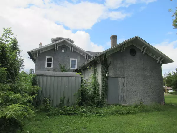 Battle Creek, MI 49017,122 North Avenue