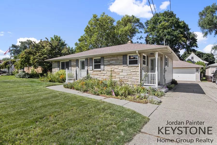 907 32nd SW Street, Wyoming, MI 49509