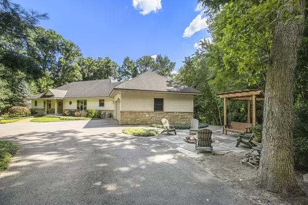 Ada, MI 49301,7384 Thorncrest SE Drive