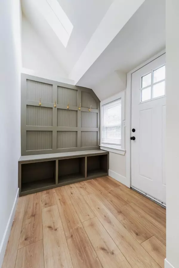 Harper Woods, MI 48225,20625 Elkhart Street