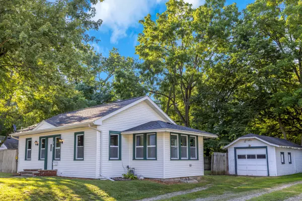 38 E Willard Avenue, Battle Creek, MI 49017