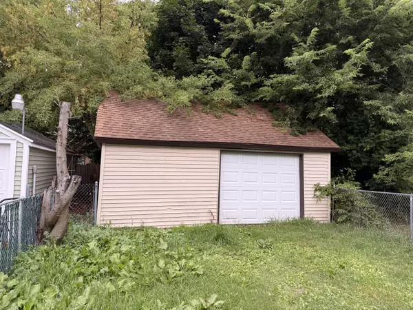 Jackson, MI 49202,132 N Gorham Street