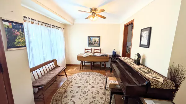 Southgate, MI 48195,13532 Mercier Street