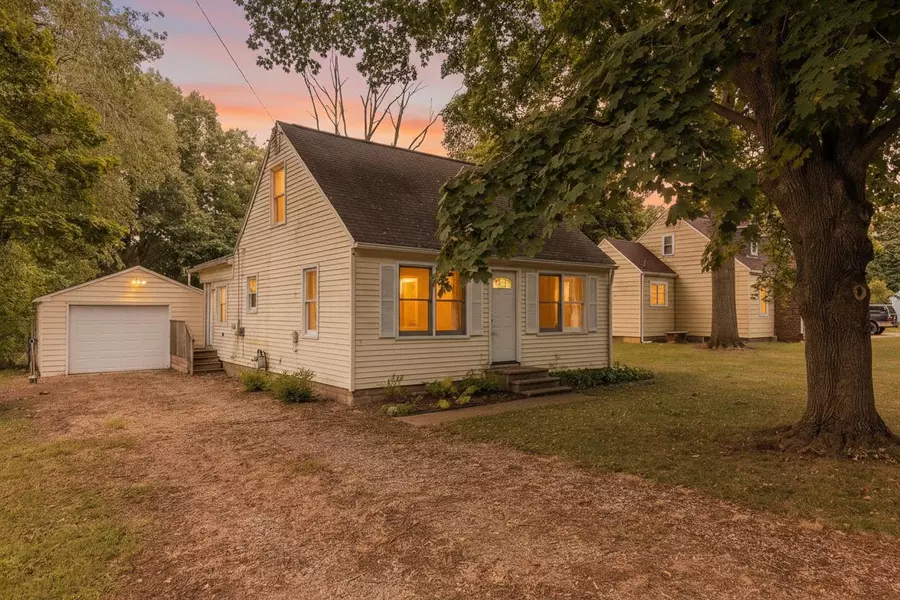 1417 Orchard Drive, Portage, MI 49002