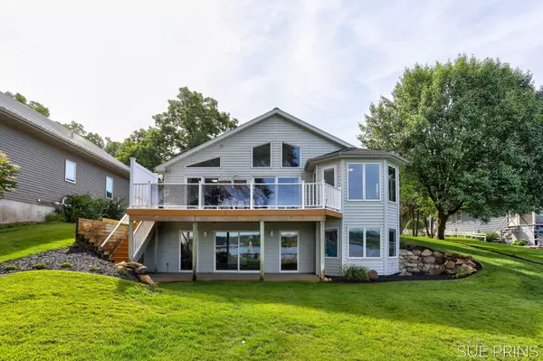 Newaygo, MI 49337,5855 Ridge Street