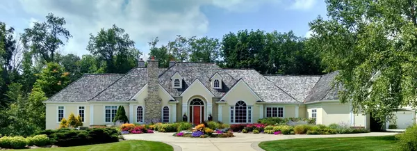 6029 Hillsborough Court, Grandville, MI 49418