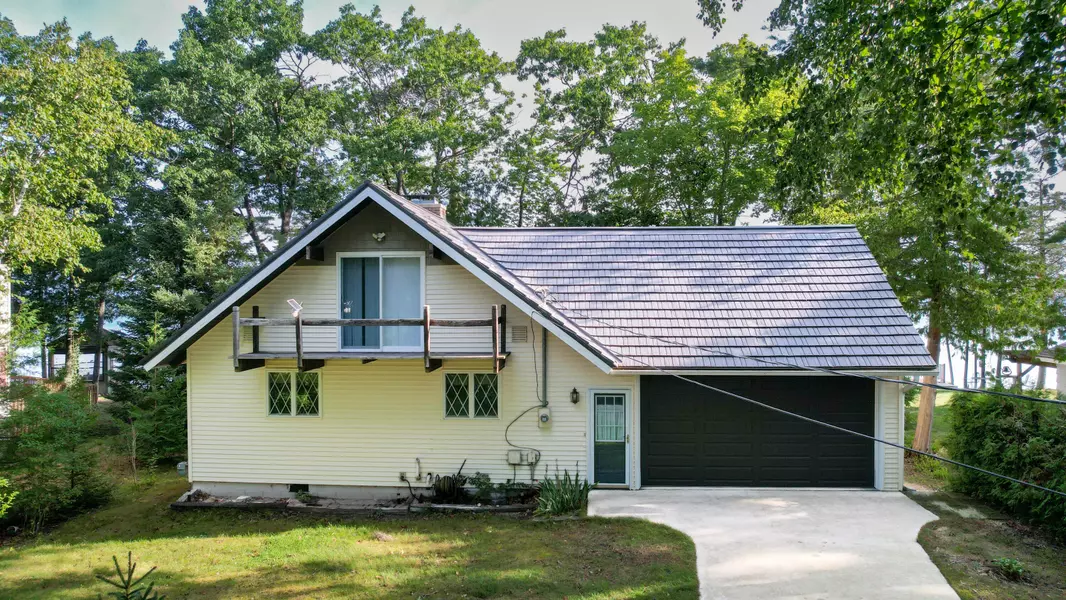 8761 Cordwood Trail, Cheboygan, MI 49721