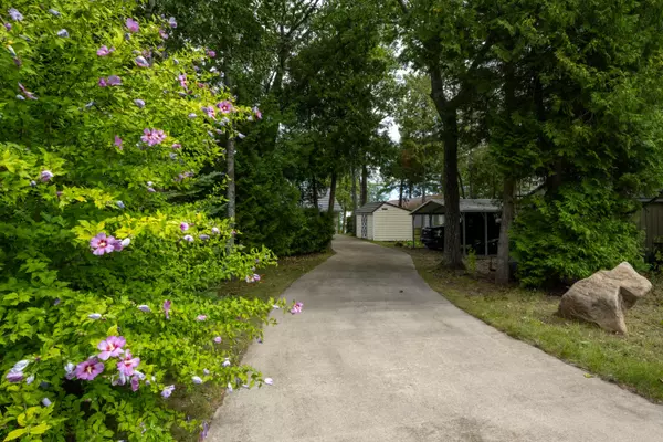 Cheboygan, MI 49721,8761 Cordwood Trail