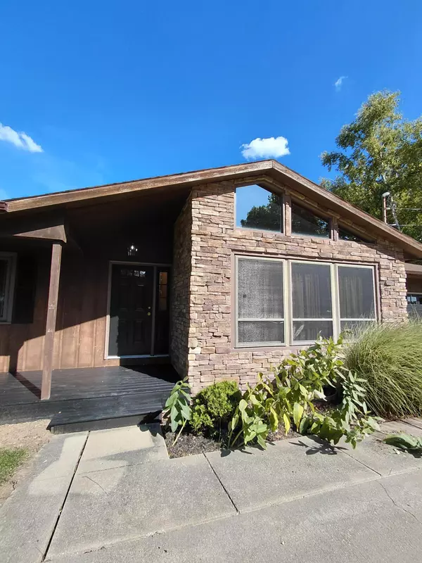 Paw Paw, MI 49079,31715 30th Street