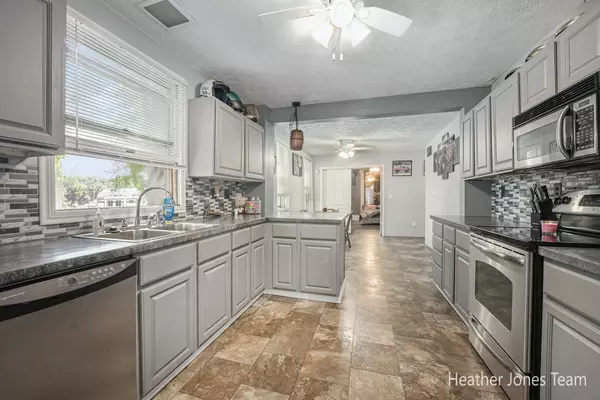 Lyons, MI 48851,145 N Elizabeth Street