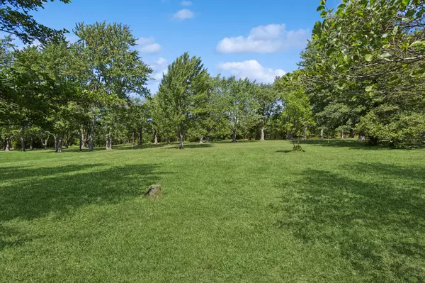 South Haven, MI 49090,7161 Windcliff Drive #9