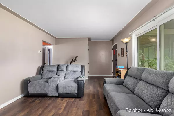 Grand Rapids, MI 49548,49 47TH SE Street