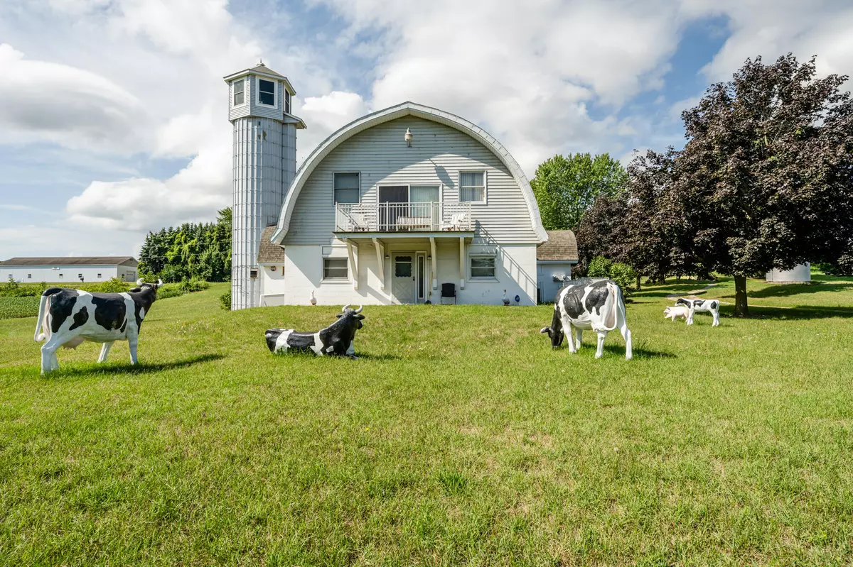 Watervliet, MI 49098,1955 Angling Road