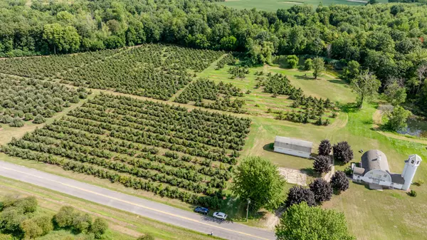 Watervliet, MI 49098,1955 Angling Road