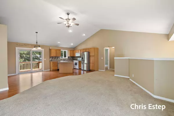 Grand Haven, MI 49417,15385 Meadowlark Drive
