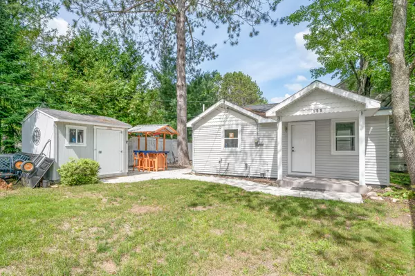 Cadillac, MI 49601,108 Henderson Place