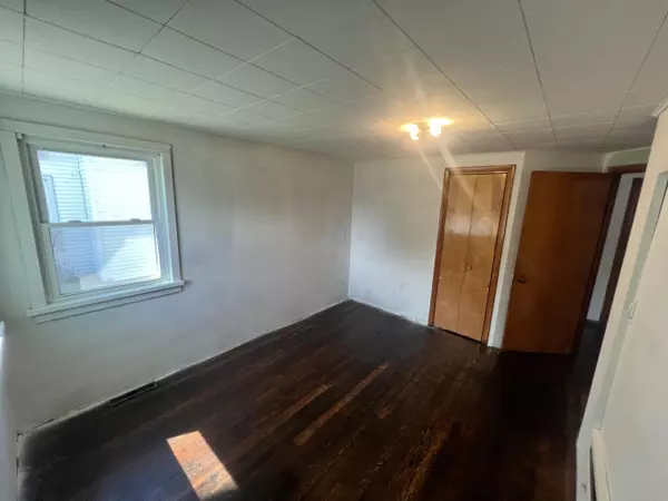 Ludington, MI 49431,713 E Loomis Street