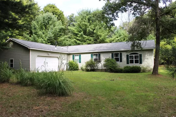 Newaygo, MI 49337,5892 S Carrigan Drive