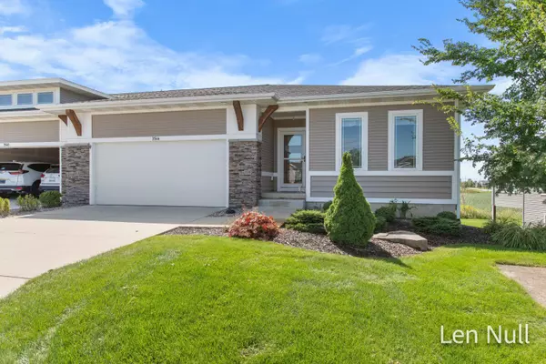 Hudsonville, MI 49426,3546 Eagles Roost Trail Trail ##3