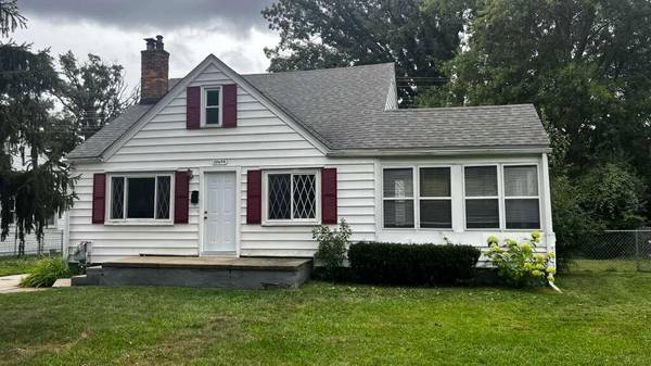 20690 California Street, Saint Clair Shores, MI 48080