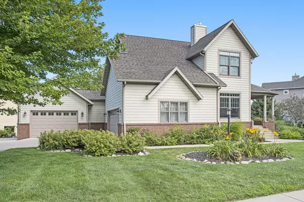 St. Joseph, MI 49085,414 Dune Ridge S