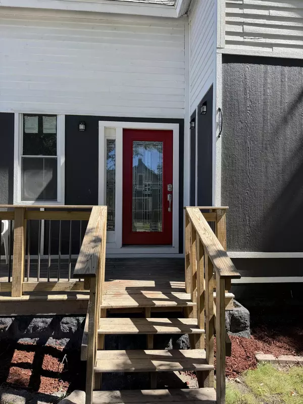 Manistee, MI 49660,805 High Street