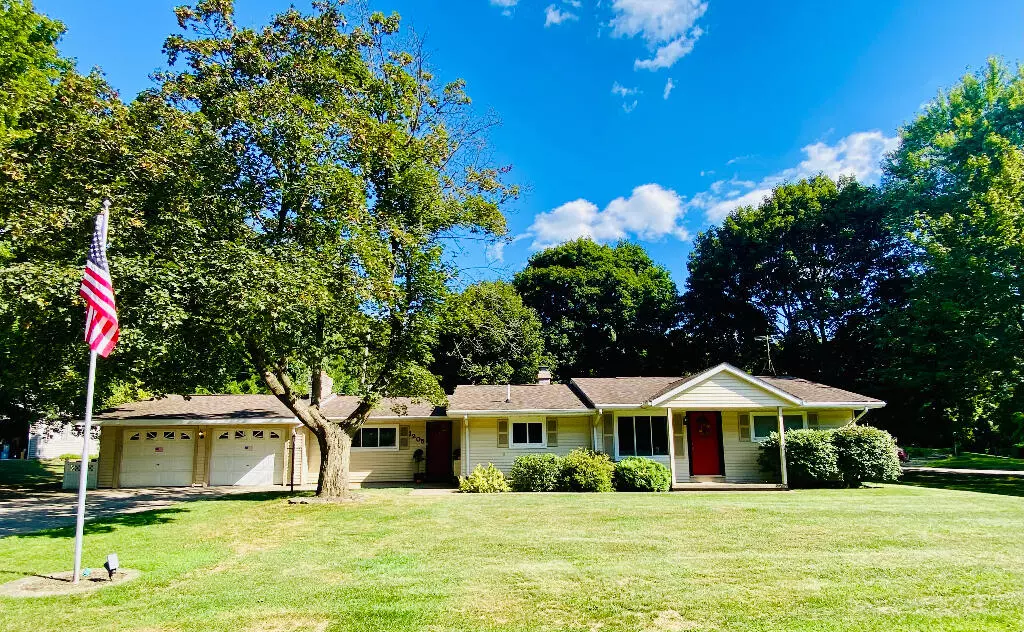 Bloomfield Hills, MI 48302,1205 Leinbach Avenue