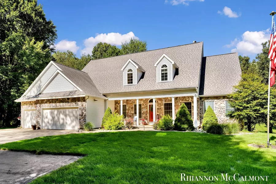 7775 N Arroyo Vista NE Drive, Rockford, MI 49341