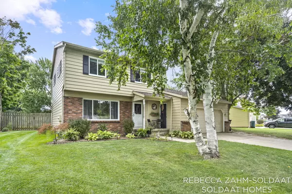 Kentwood, MI 49508,5944 Valley Lane SE Drive