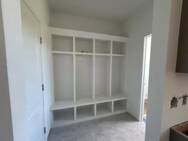 Jackson, MI 49201,2968 Sheridan Circle #44