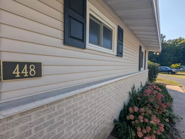 Newaygo, MI 49337,448 S Division Street