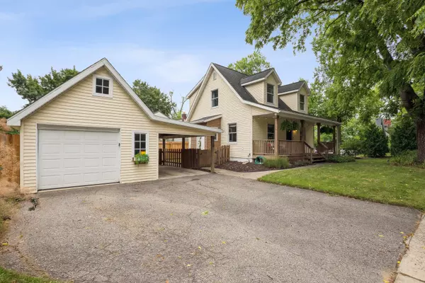 Ann Arbor, MI 48105,718 Indianola Avenue