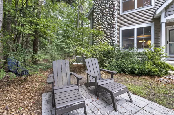 Fennville, MI 49408,2339 Forest Trail Circle