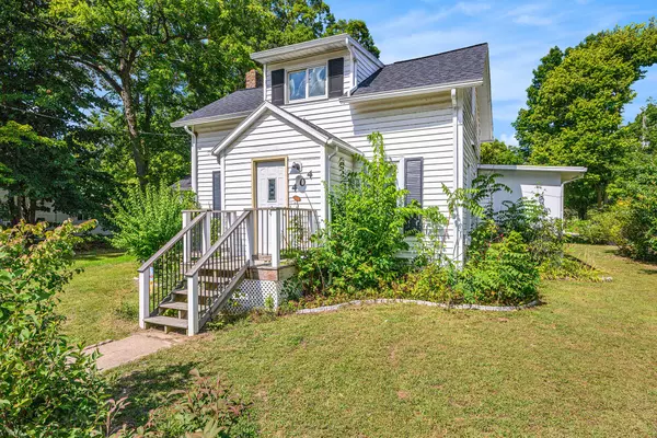 Allegan, MI 49010,404 Academy Street Street