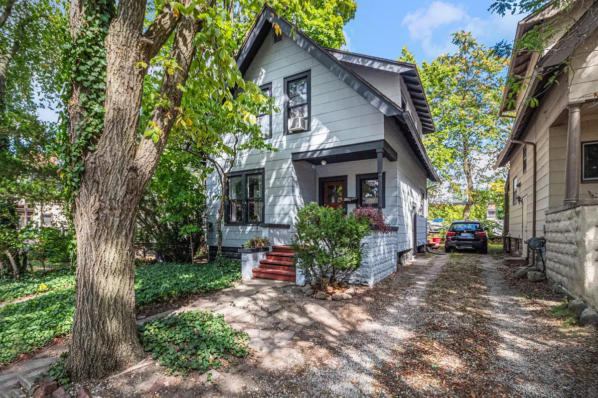 Ann Arbor, MI 48104,518 N Division Street