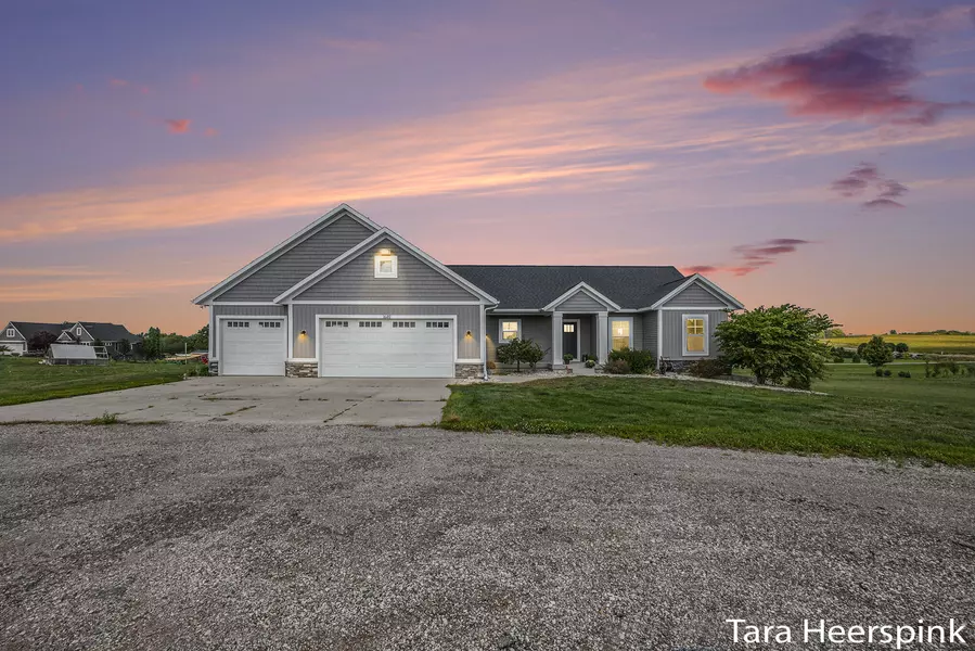 1649 Byron Road, Hudsonville, MI 49426