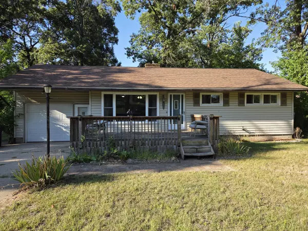 1972 Calvin Avenue, Muskegon, MI 49442