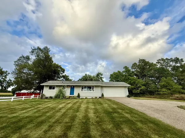 9813 Peterson Road, Brooklyn, MI 49230
