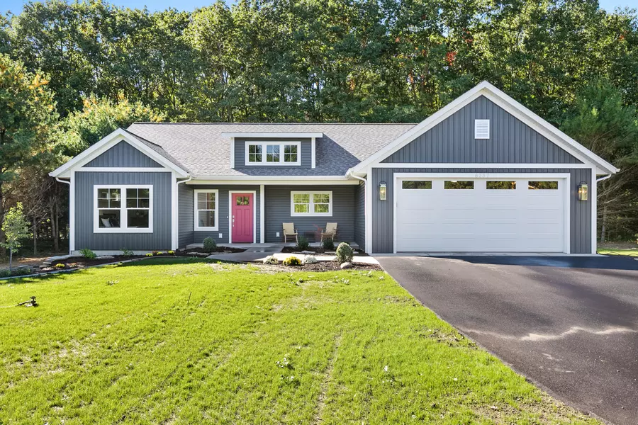 195 Toby NW Road, Sparta, MI 49345
