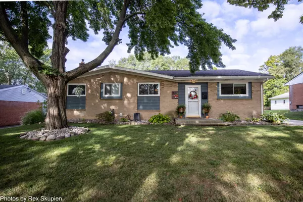 Grand Rapids, MI 49505,1649 Carlton NE Avenue