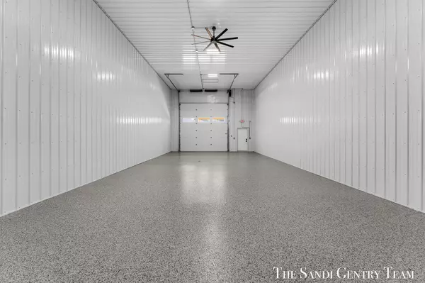 Muskegon, MI 49445,2695 Hein Road #B105