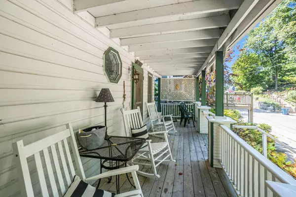Grand Haven, MI 49417,1404 Lake Avenue