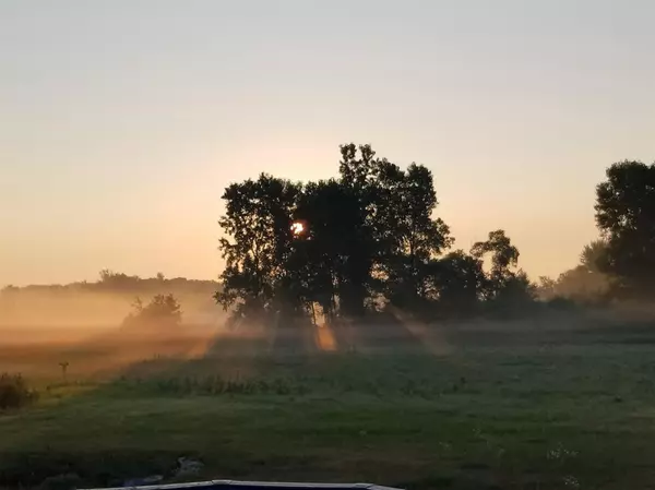 Chelsea, MI 48118,859 Greystone Drive #13