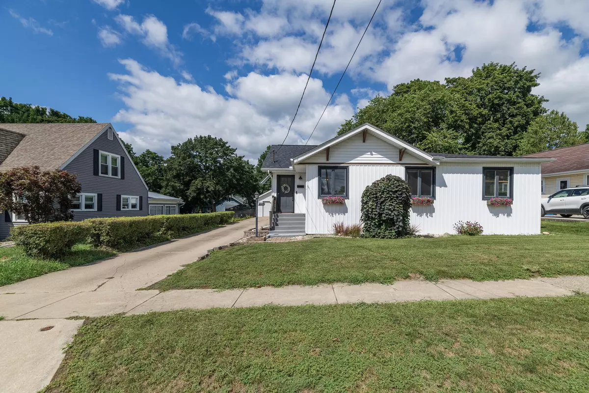 Parchment, MI 49004,223 Parchmount Avenue