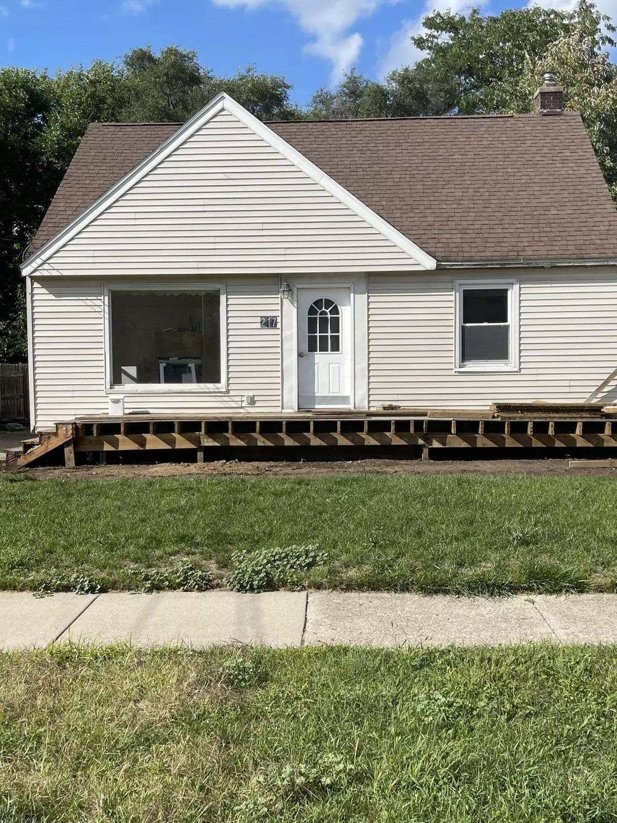 Wyoming, MI 49548,217 Maplelawn SW Street